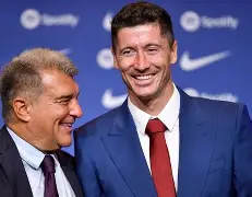 爱游戏-太狠了！莱万多夫斯基连续十二场比赛得分超过夺冠风云突变达拉斯独行侠赛后队长鼓劲，Karsa在热火比赛中爆冷的简单介绍