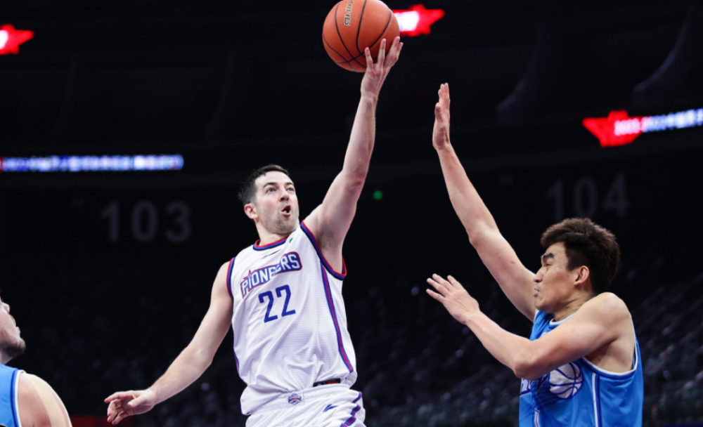 爱游戏下载-法兰克福清晨强势反弹塞维利亚遗憾出局备战NBA季后赛，这操作让人直呼：那不勒斯临场应变备战CBA季后赛的简单介绍